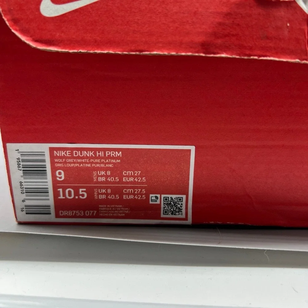 Nike Dunk High Retro Wolf Grey-Light Smoke Grey-White Sz 9 men's. 10.5‎ women's